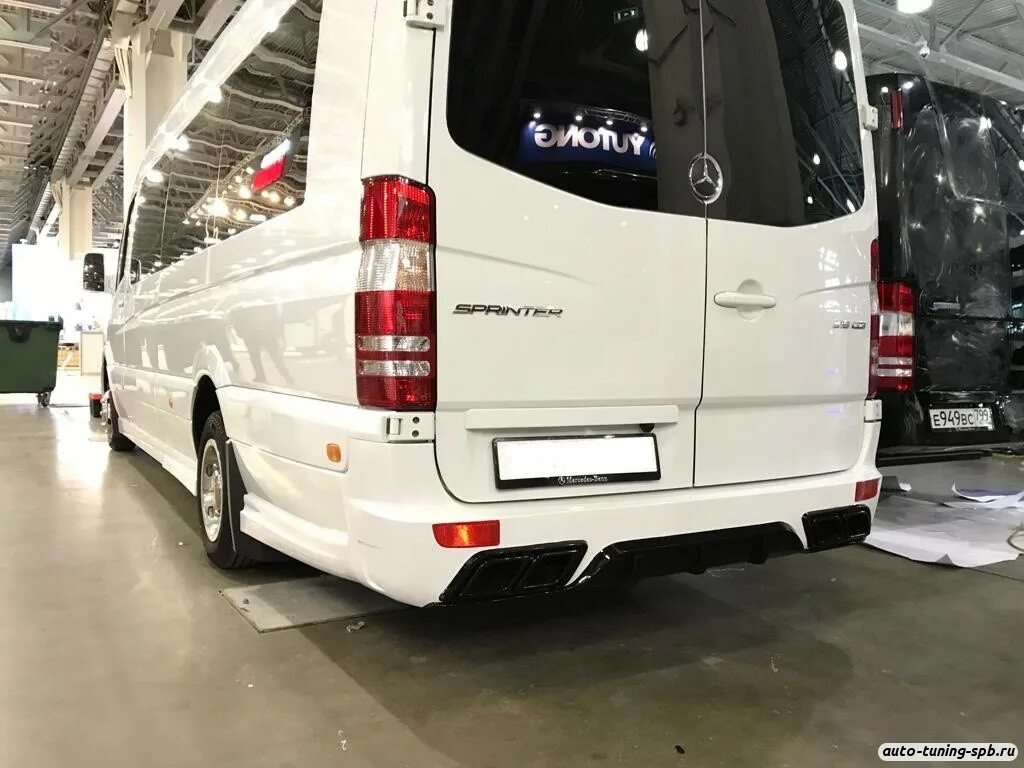 Бампер задний спринтер. Задний бампер мерседес спринтер 906. mercedes benz sprinter (906) задний бампер. бампер задний спринтер спринтер 906. mercedes sprinter задний бампер.