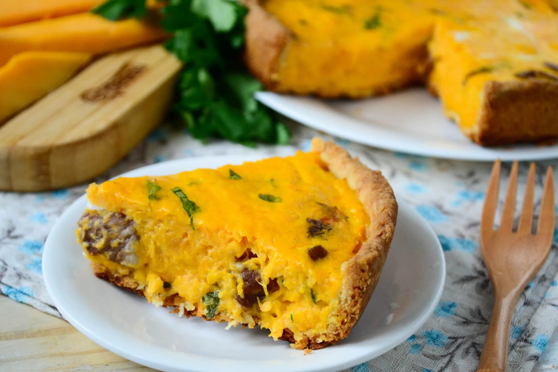 Тыквенно лимонный манник. Американский пирог с тыквой. Тыква рецепты пирог вкусно. Пирог с тыквой. Американский пирог с тыквой.