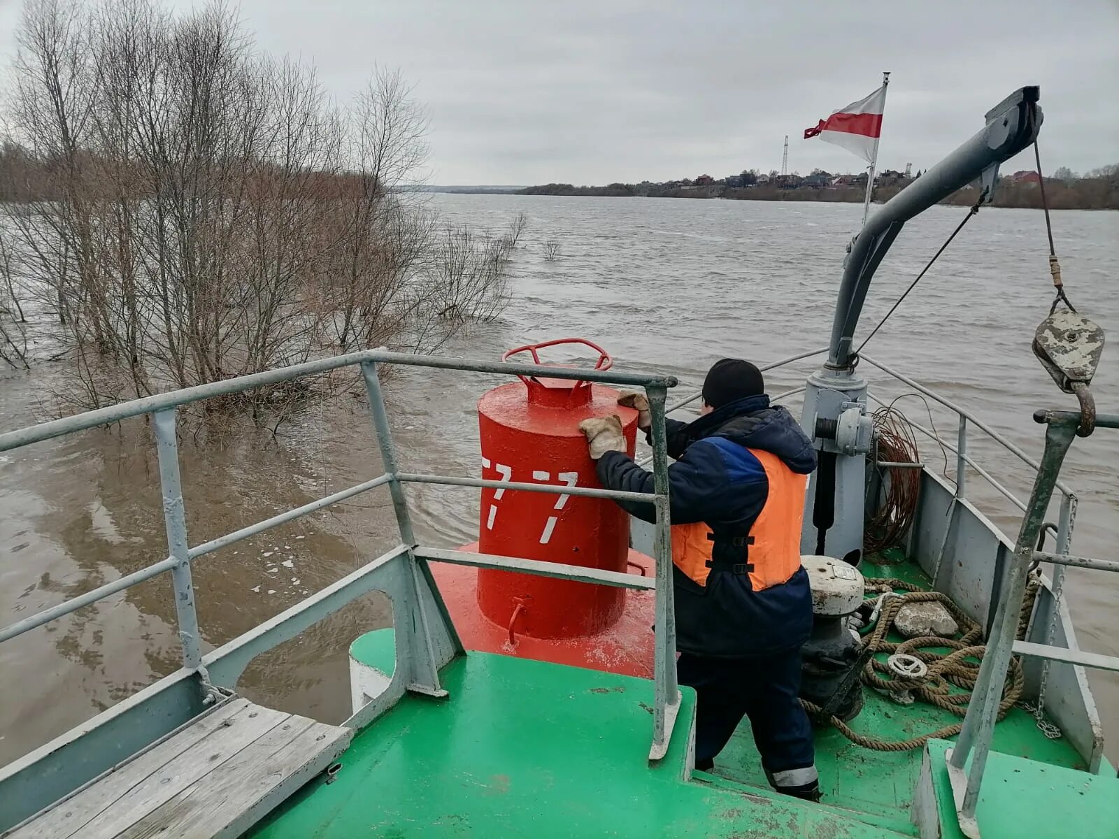 Уровень оки на сегодняшний день. Уровень Оки в Серпухове. Открытие судоходства. Уровень воды в Оке в Серпухове. Открытие навигации.