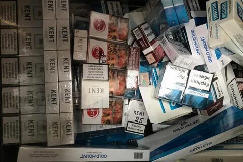 Сигареты продают ночью