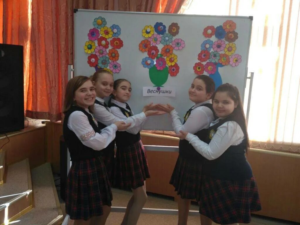 Конкурсы на выпускной 4 класс в классе. Фотосъемка в школе. Конкурсы на 23 февраля в школе. Выпускной 4 класс. Какие конкурсы есть в школе.