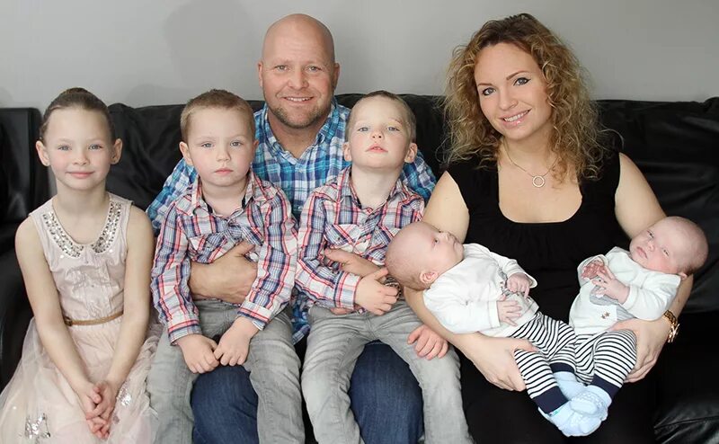 Дети от эко. Дети от эко. Родившиеся от эко. Луиза браун с детьми. Дети эко последствия в будущем.