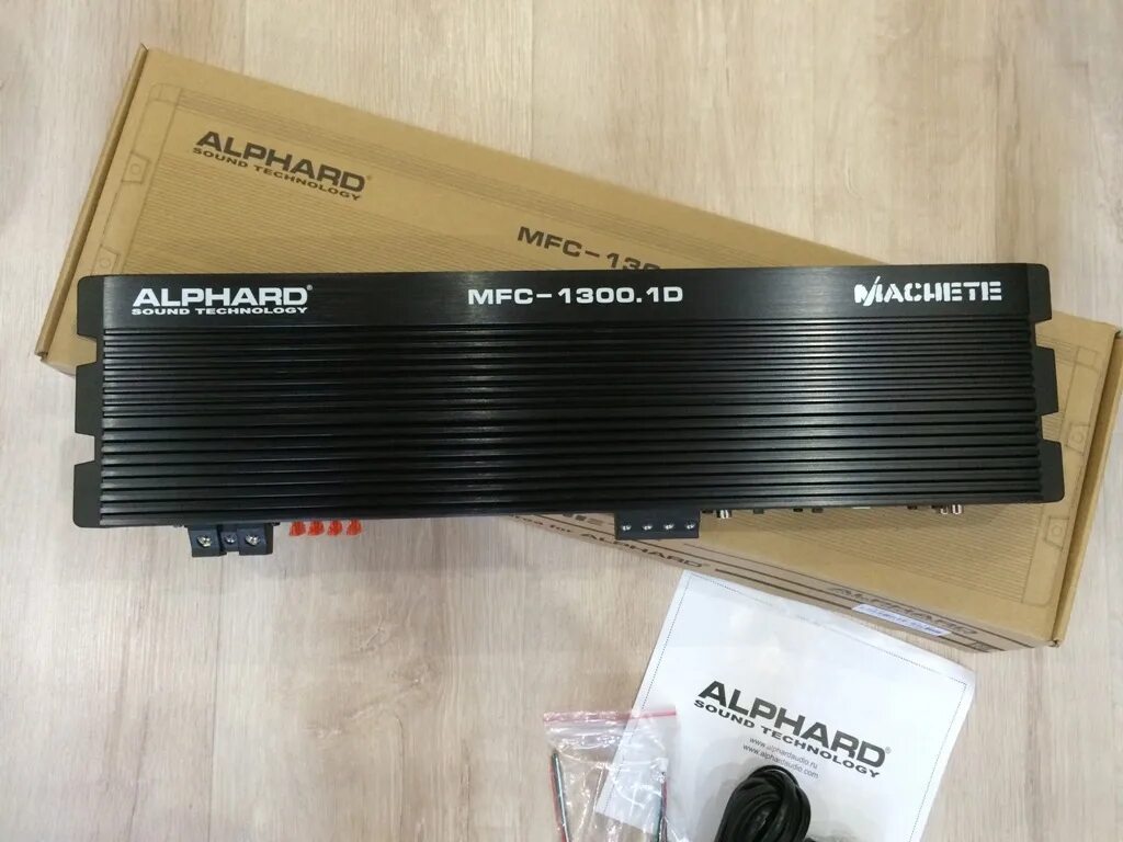 Machete mfc 60. Alphard Machete MFC-1300.1D. Моноблок альфард мачете 1300. Усилитель Alphard Machete MFC-650.1D. Моноблок на сабвуфер Machete 1300.1d.