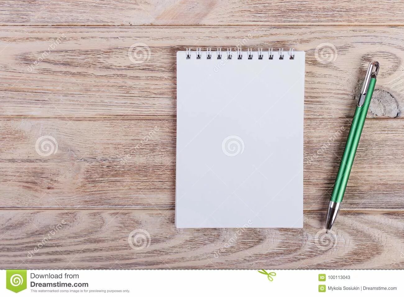 Лист блокнота. Лист блокнота на столе. Фон блокнот. Блокнот и ручка пустые.
