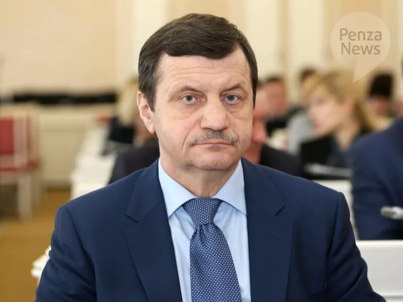 Патанин владимир павлович пенза фото Алексей Комаров поздравил пензенцев с Днем Конституции России