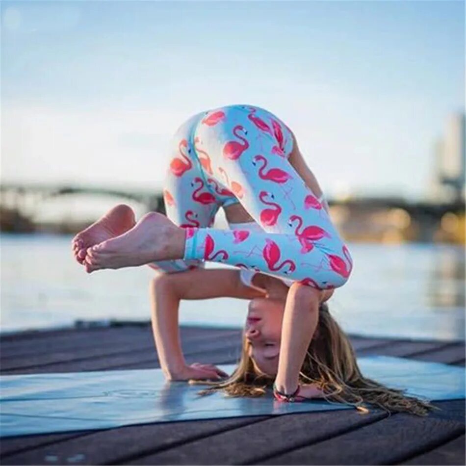 Booty тренировка. юные гимнастки на четвереньках. Kids bent over 146975322965. Girl bent down. Lil baby drake 2022.