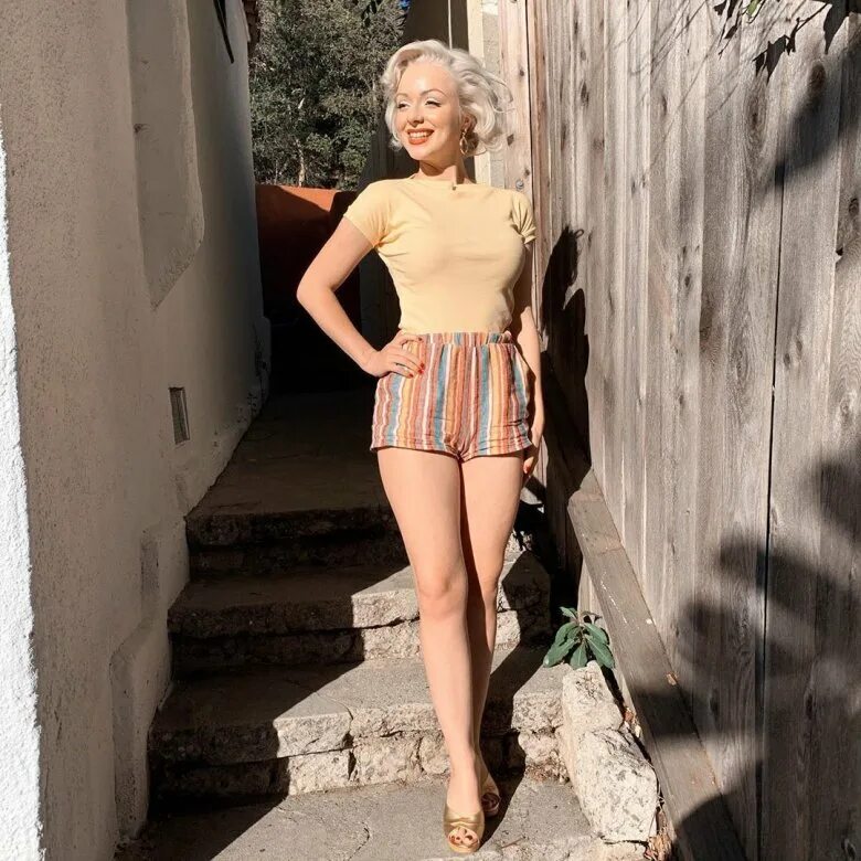 Jasmine chiswell. Дом мэрилин монро брентвуд. Дом мэрилин монро. Дом мэрилин монро брентвуд. Jasmine chiswell дом мерлин монро.