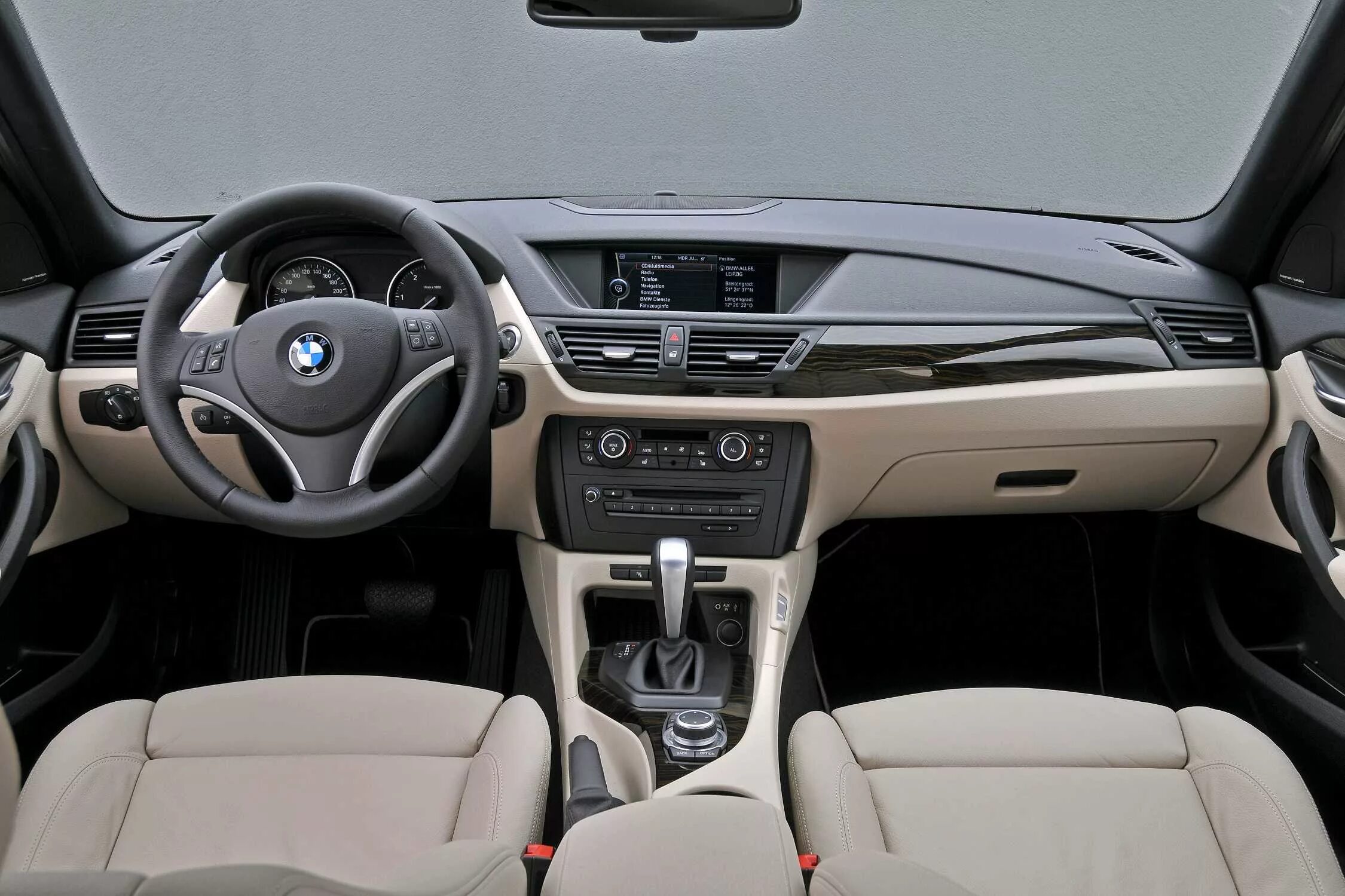 2009 2010 2011 2012 1. Bmw x1 2011 салон. bmw x1 2010 салон. bmw x1 2006. bmw x1 2009.