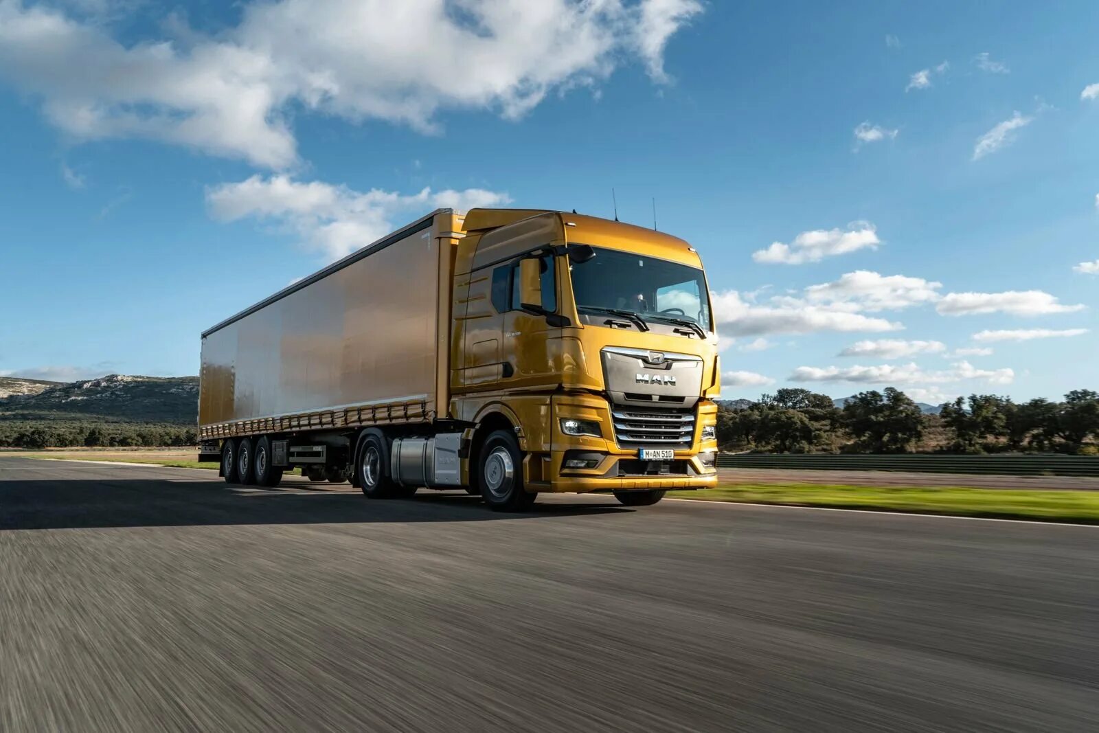 Ман фото. Man TGX 2020. Грузовик man TGX 2020. Man TGX 18.510. Новый ман 2021.