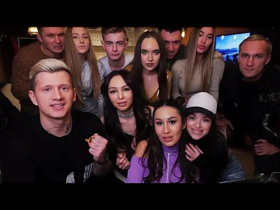 Сява движ париж. Движ париж. движ париж покровское. движ париж квн. движ париж краснодар.