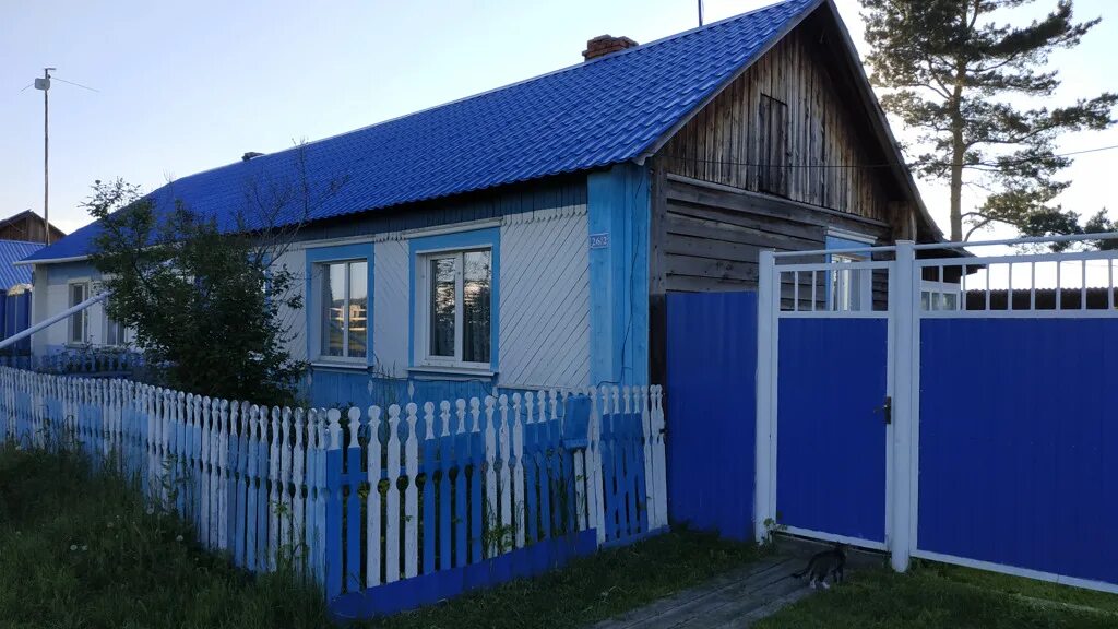 Бобровка красноярский край большеулуйский. Село новопятницкое красноярский край. Улица бограда дом 5 уяр. Село новопятницкое красноярский край. Новопятницкое водохранилище красноярский край.