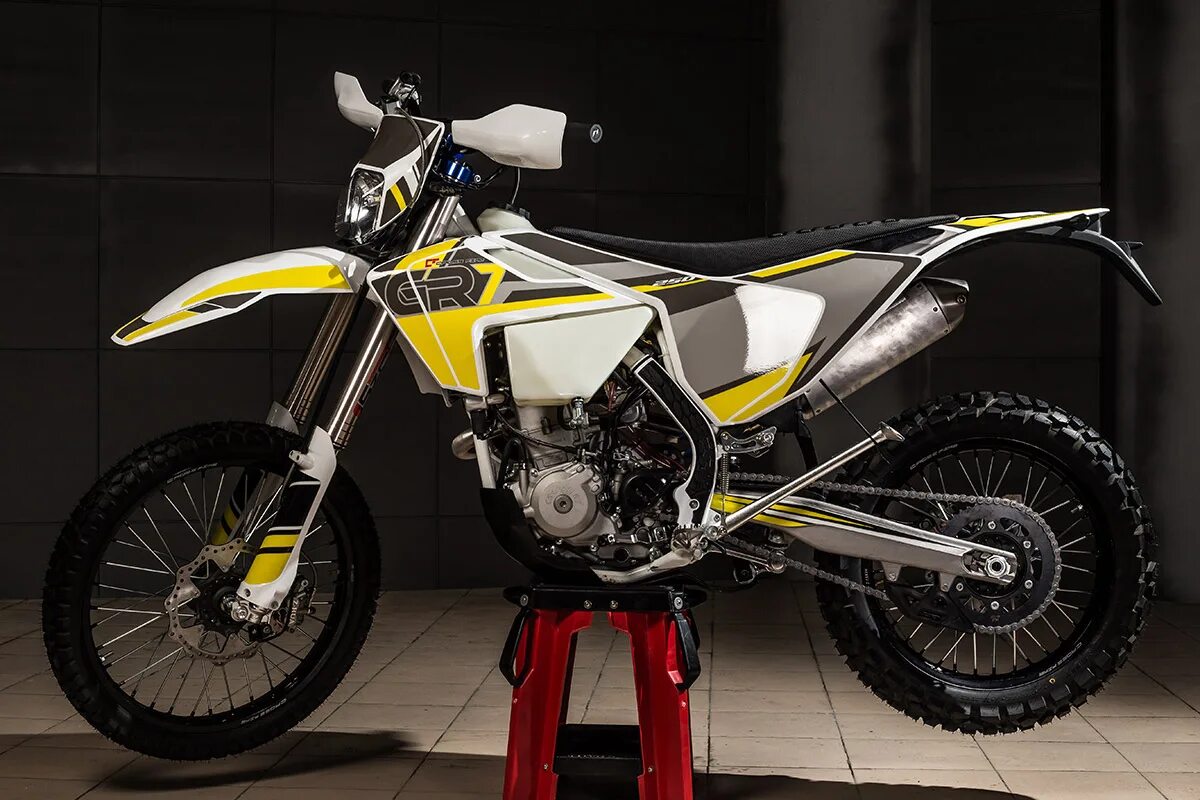 Gr1 f250a enduro lite. Gr8 250 4t optimum. Эндуро gr1. Gr1 f250a enduro lite. Gr7 250 китайская husqvarna.