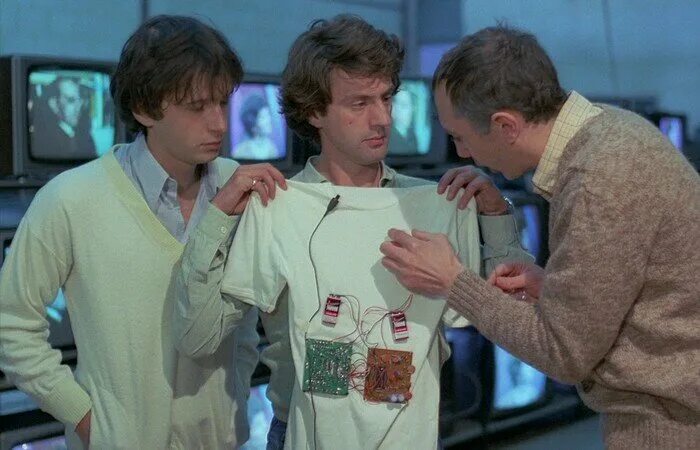 Тупой и ещё тупее 2. Убойные каникулы фильм 2010. Жан рено и пьер ришар. Три балбеса ларри. Комедии про придурков.