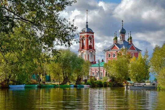 Церкви переславля залесского фото Pereslavl Зображення - огляд 3,724 Стокові фото, векторні зображення й відео Ado