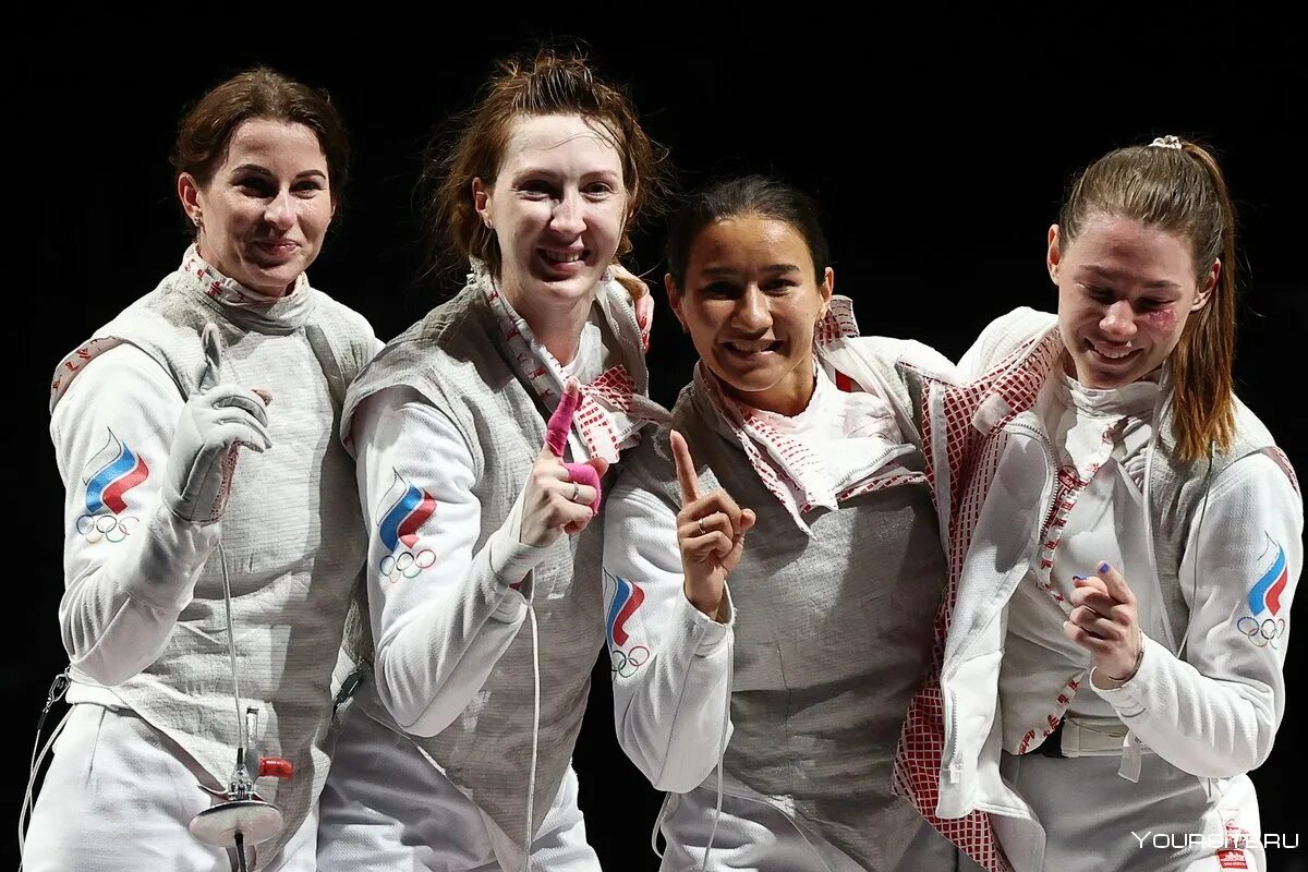 Фехтование. Соревнования по фехтованию 2024. Видео боев елены беловой фехтование. Фехтования рапира соревнования. Соревнования по фехтованию 2024.