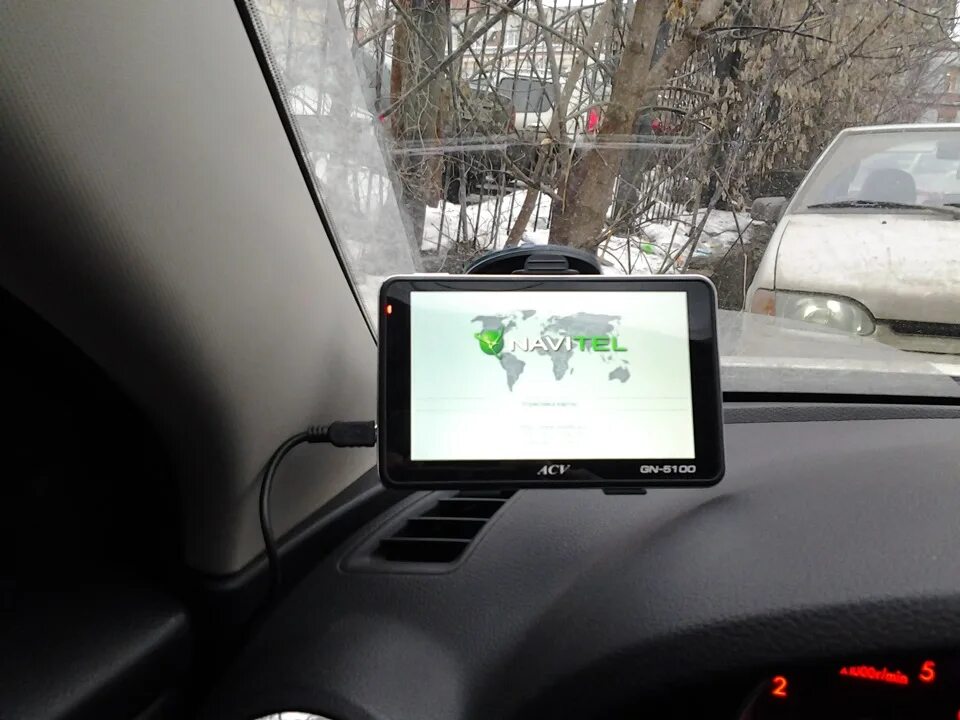 Сим карта в автомобиль для навигатора интернета "Личный Сусанин" или планшет в качестве навигатора Renault Duster (1G), 2 л, 2