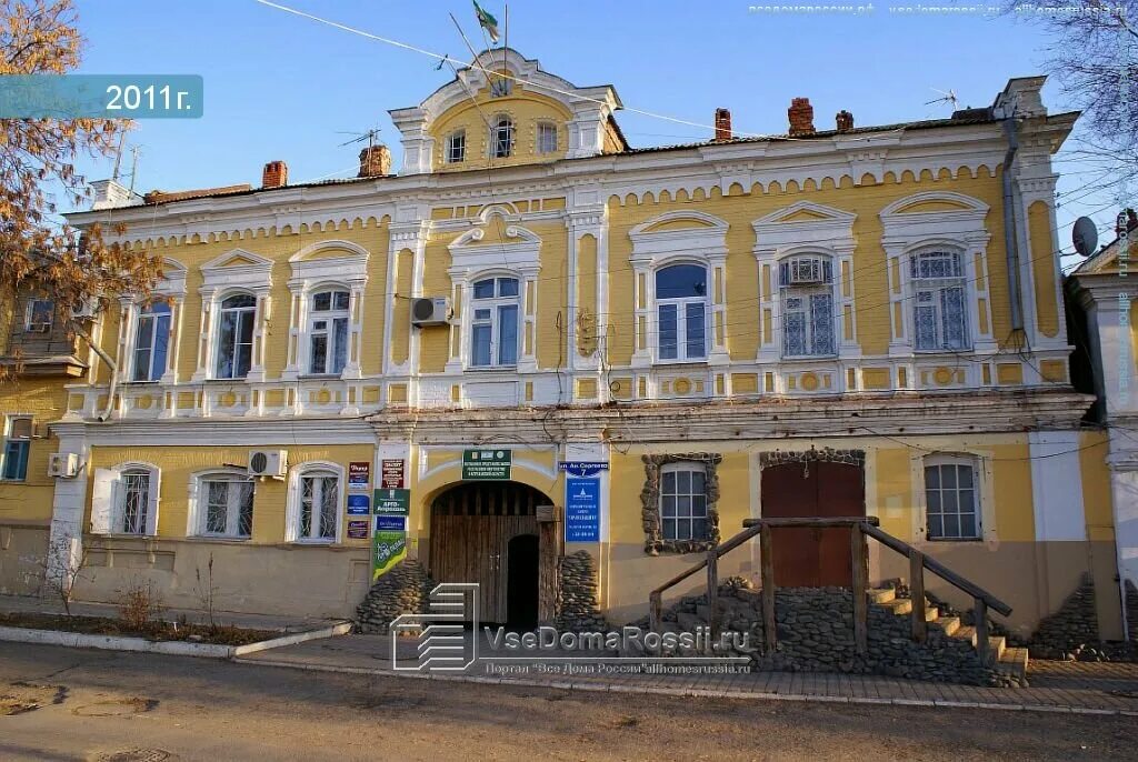 Астрахань, улица Анатолия Сергеева дом 9. многоквартирный дом