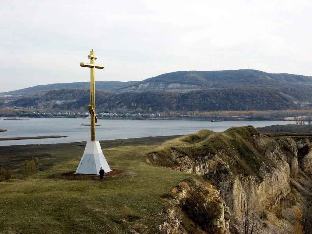 кто из краеведов описал первым царев курган