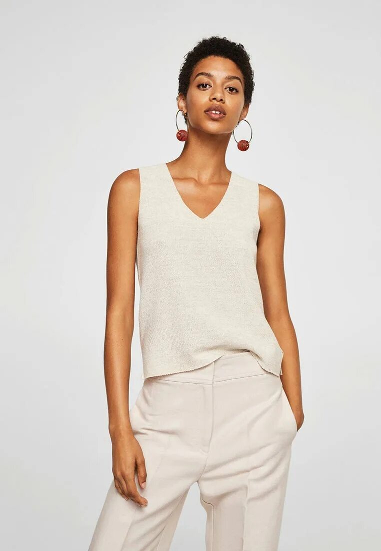 Топ mango. Mango топ атлас. Топ манго. Mango топ с перьями. Майка mango женская желтая.