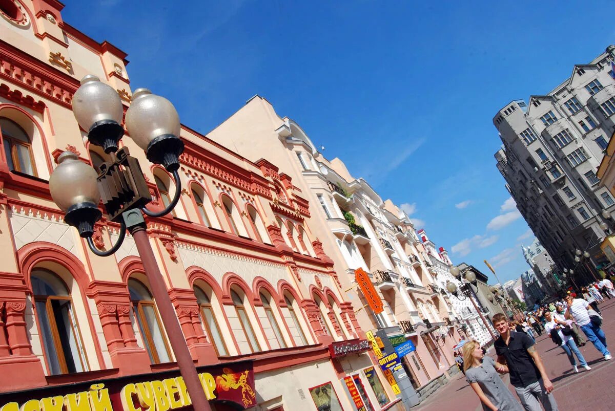 старый арбат 2021. арбат москва улица арбат. старый арбат москва где. улица арбат в москве сейчас. старый арбат москва где.
