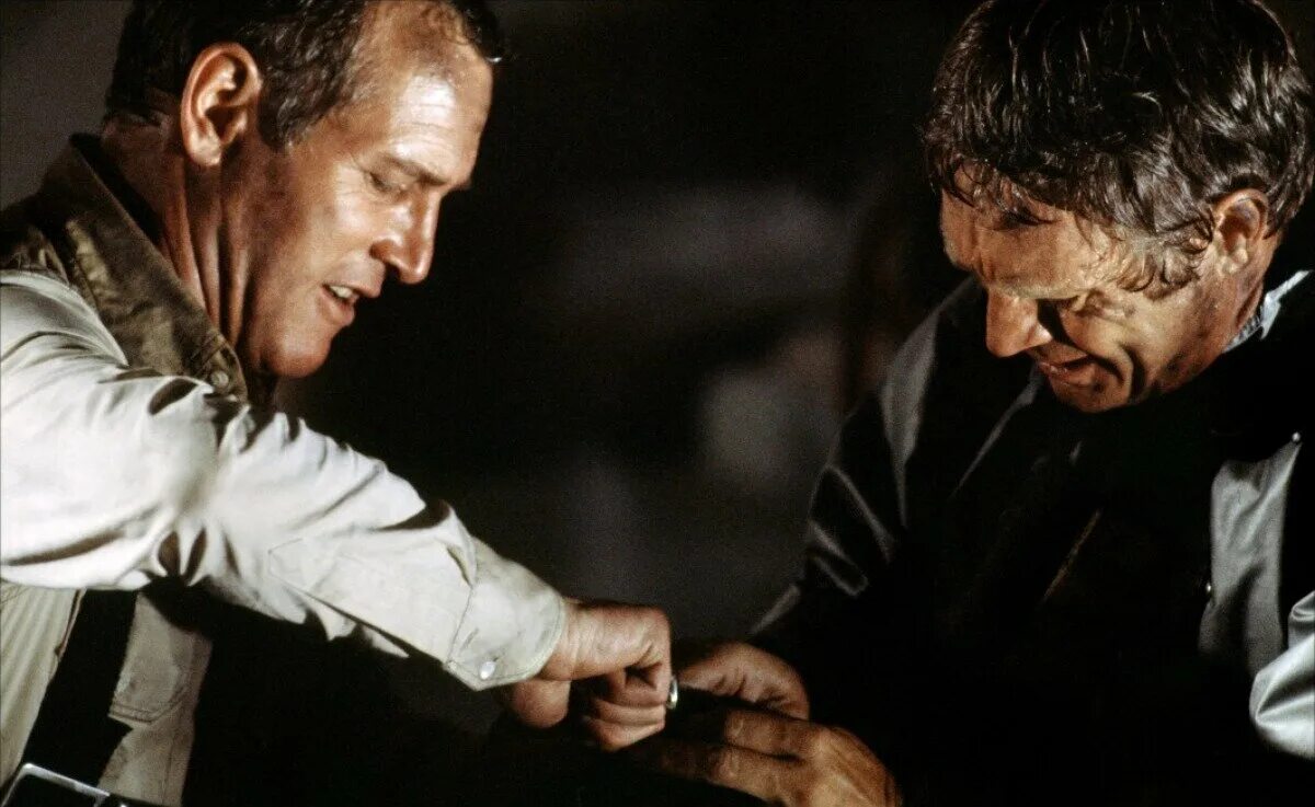 вздымающийся ад фильм 1974. The towering inferno 1974. The towering inferno 1974 blu ray. The towering inferno фильм. пол ньюман ад в поднебесье.