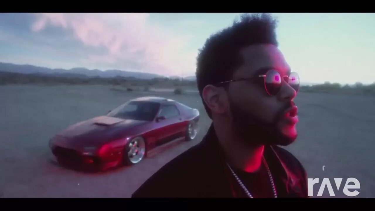Weeknd mashup. Машина the weeknd. party monster the weeknd. weekend в машине. starboy на машине.