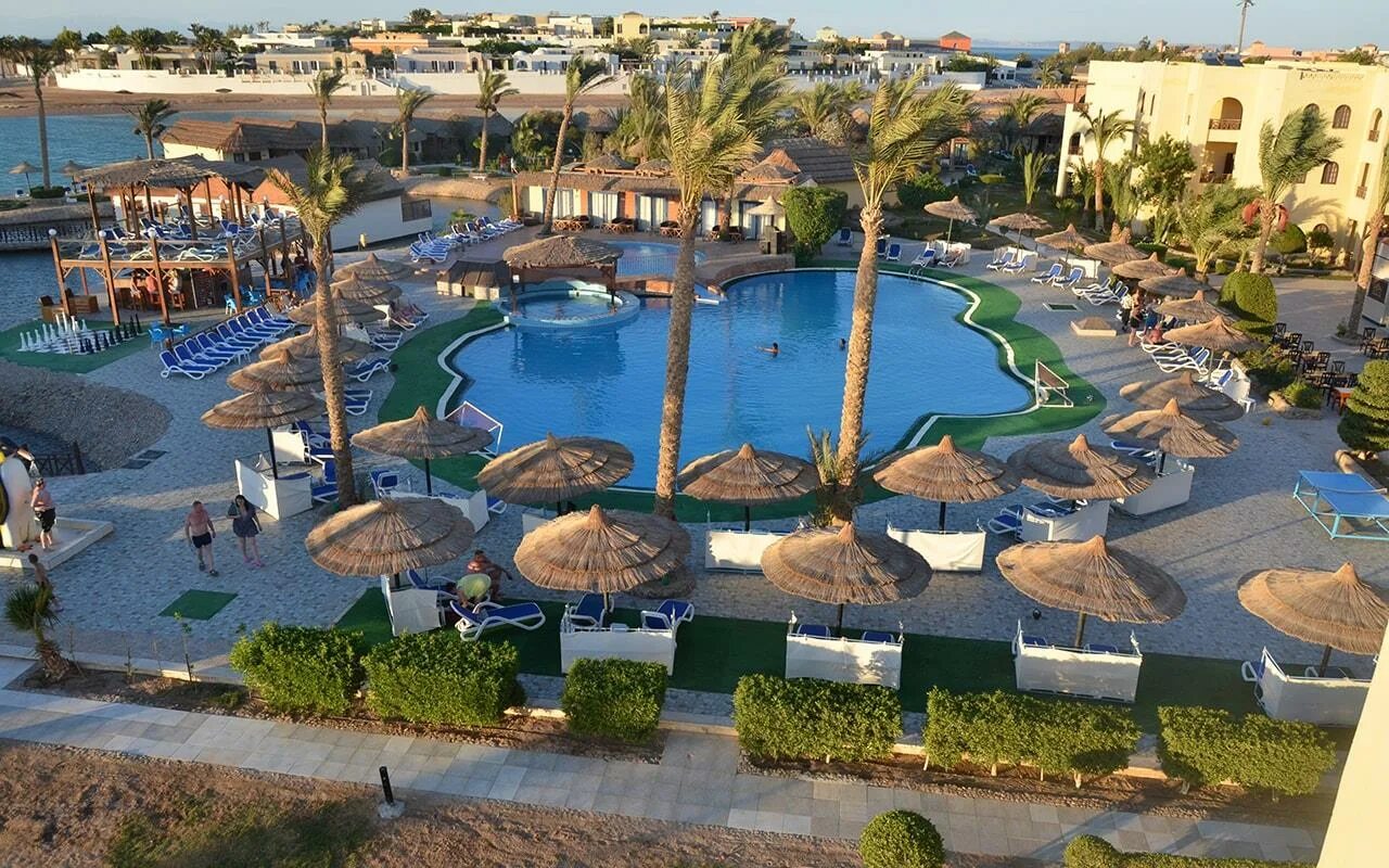 Panorama bungalows resort 4 в эль гуне. Голени ног отель в египте панорама бунгало эль гуна. Панорама бунгало резорт эль гуна египет. Panorama bungalows el gouna 4* египет, эль гуна. Эль гуна египет отели.