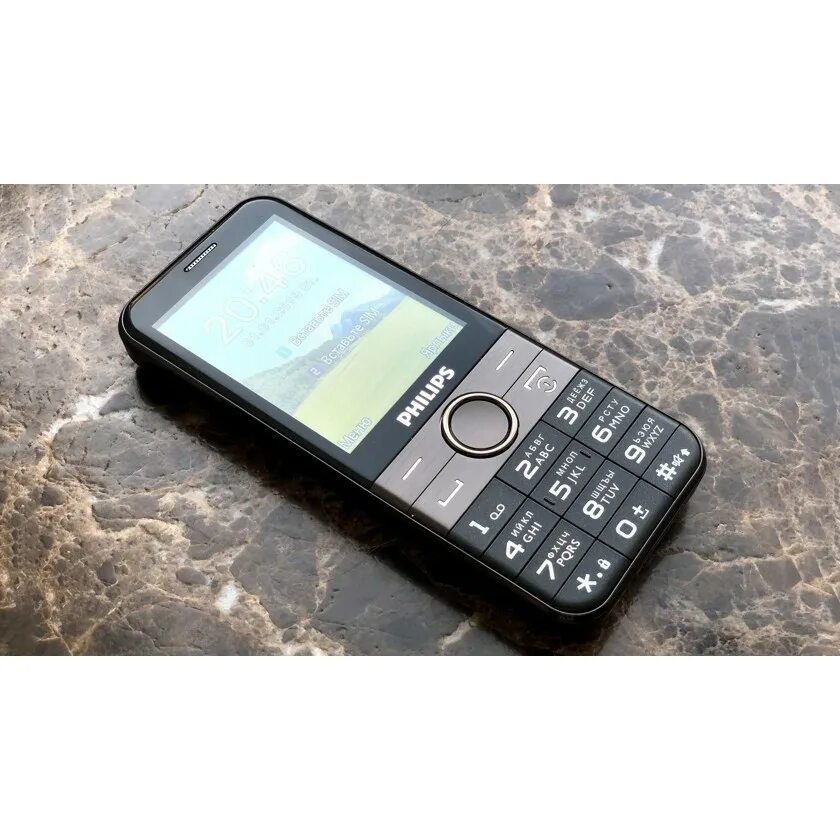 Philips Xenium e580. Philips Xenium e590. Филипс ксениум е580. Телефон Philips Xenium e580.