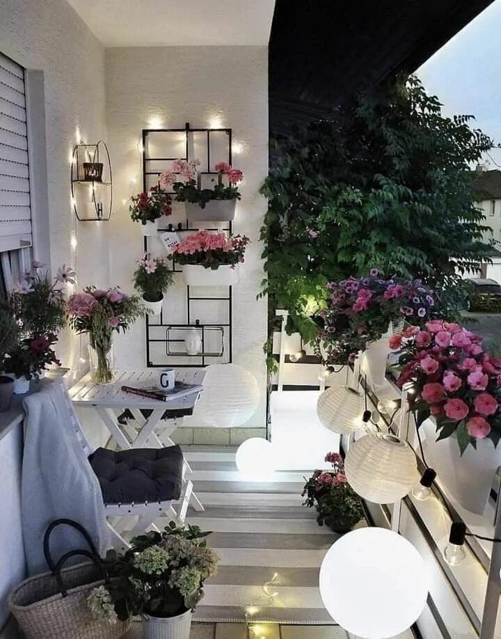 Интерьер балкона в цветах Guide to Planning Your Balcony Design Design Cafe Apartment balcony decorating,