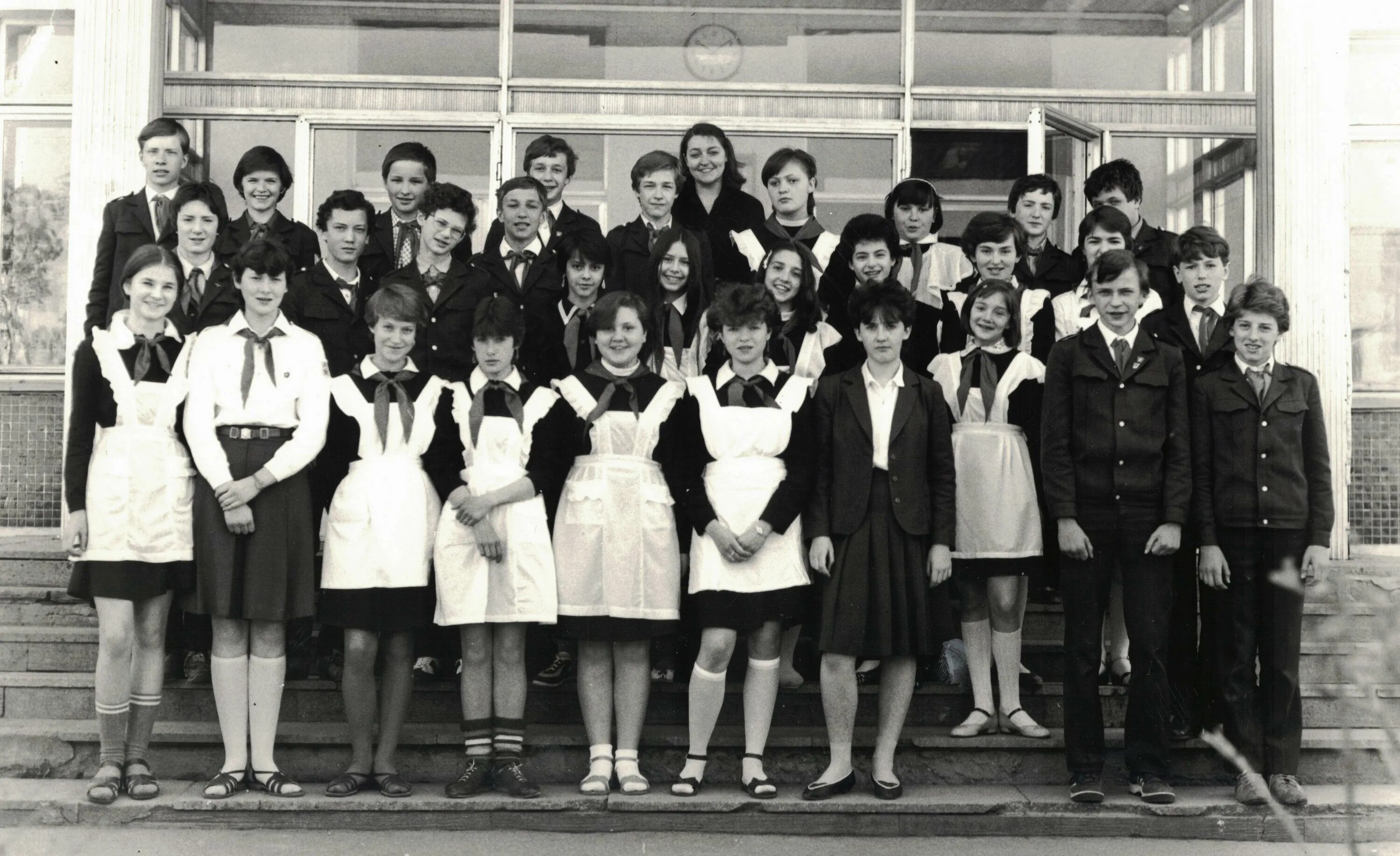 Выпуски школы фото 1986 - найдено 85 картинок