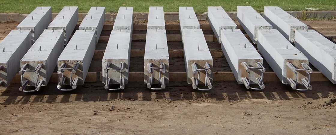 колонны жби 8 метров. железобетонная фундаментная балка ри. монолитные жб колонны 400 на 400. плита пп1. колонны жби.