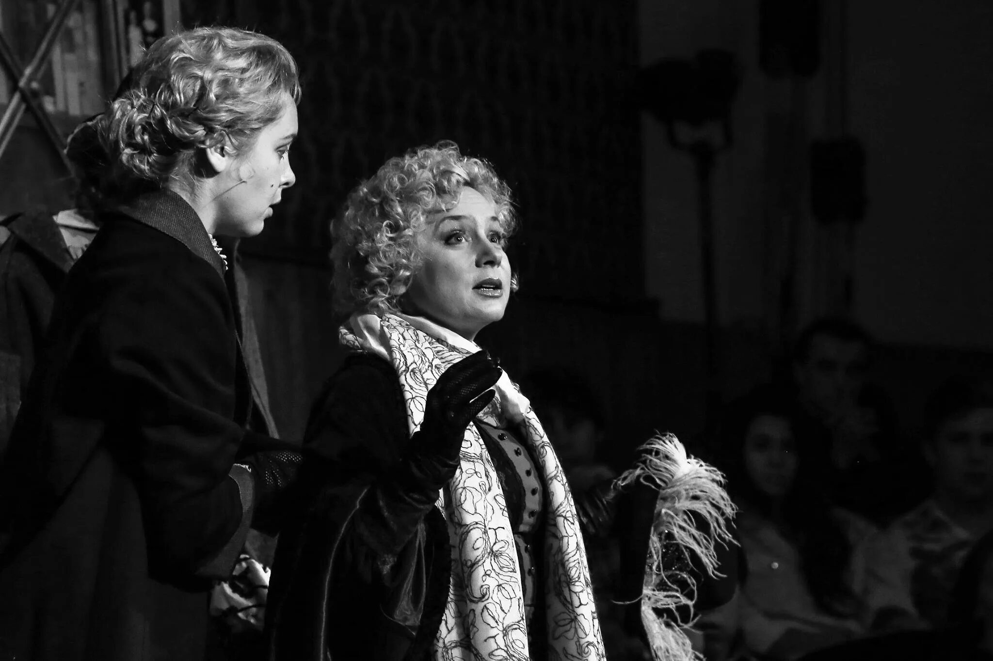 Вишневый сад театр билеты. Спектакль «вишневый сад» в театре им. Московский театр имени пушкина спектакль вишнёвый сад. Театр сфера вишневый сад фото. Вишневый сад спектакль губернский театр.