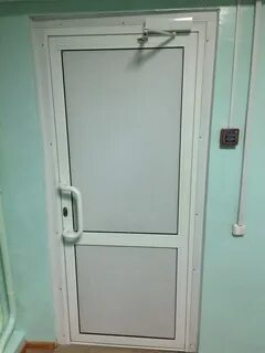 Стеклянный двери бу