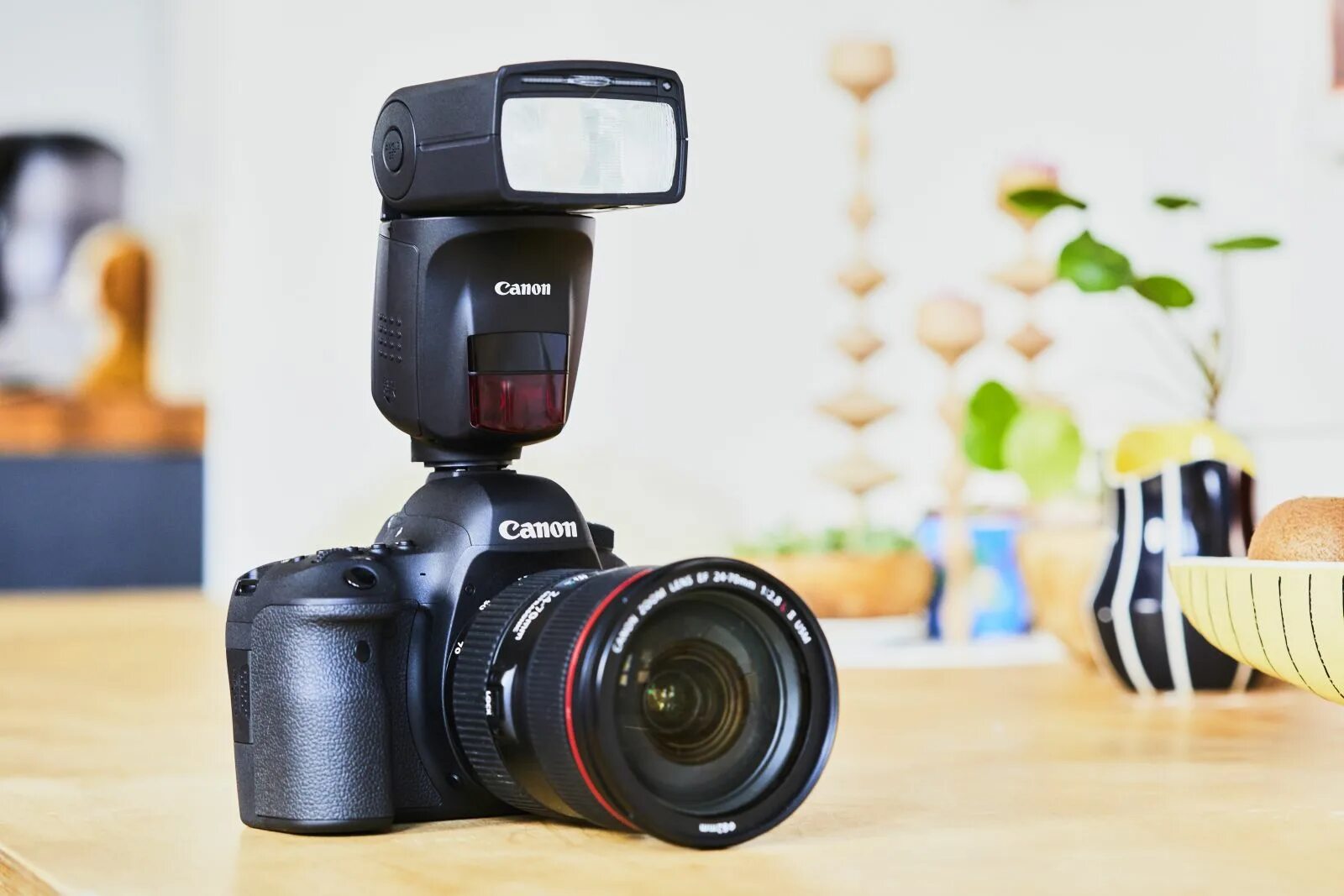 Canon Speedlite 470ex-ai. Canon 470 ex ai. Canon EOS R вспышка. Вспышка для фотоаппарата Canon 600d.