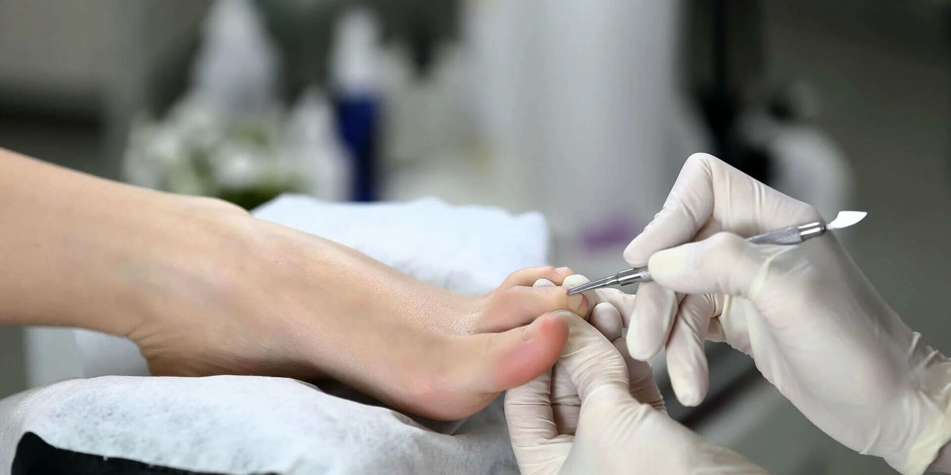 Подологический педикюр. Какой врач удаляет ногти. Подология медицинский педикюр. Какой врач удаляет ногти. Аппаратный педикюр.