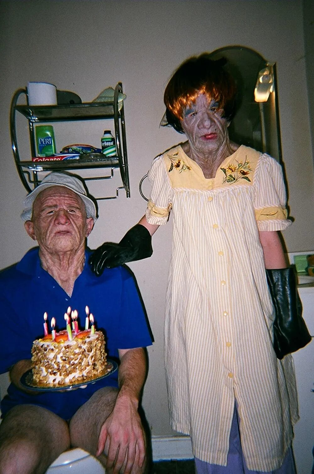 Трахальщики мусорных баков. Трахальщики мусорных баков. Трахальщики мусорных баков фильм 2009. Трахатель мусорных бочков. Трахальщики мусорных бачков.