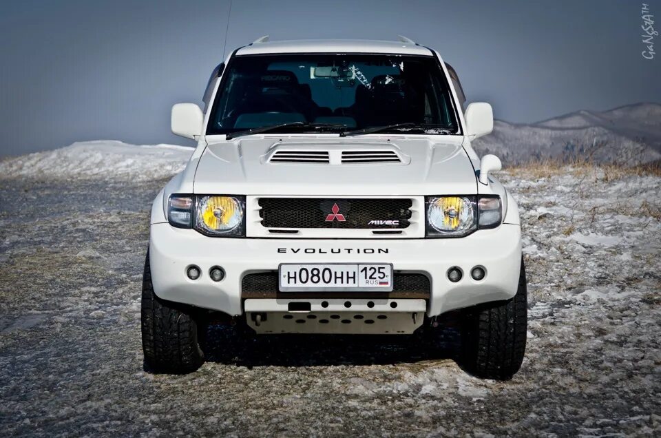 Митсубиси Паджеро Эволюшн. Mitsubishi Pajero 2 Evolution. Mitsubishi Pajero Evolution 1997. Mitsubishi Pajero Evolution 2014. Паджеро эво