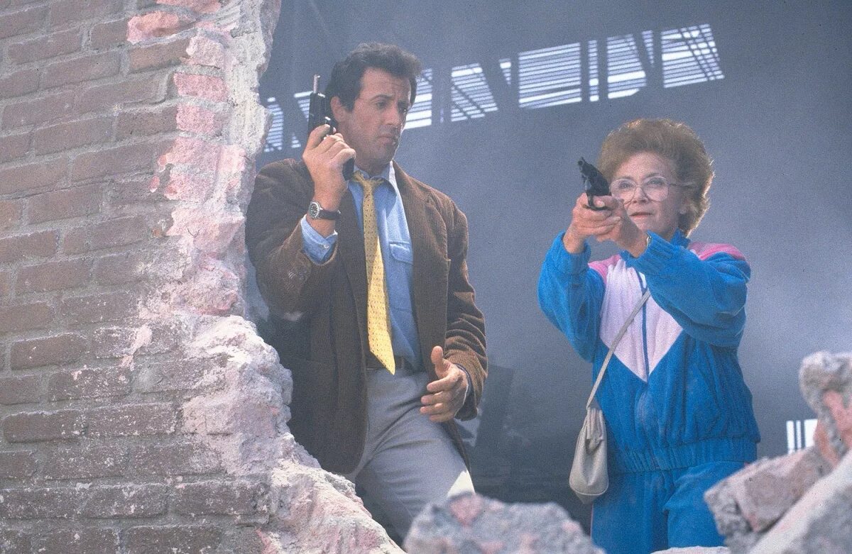 сильвестр сталлоне мама будет стрелять. сильвестр сталлоне 1992.