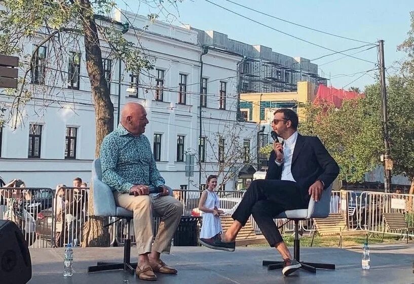 Выступление урганта и познера