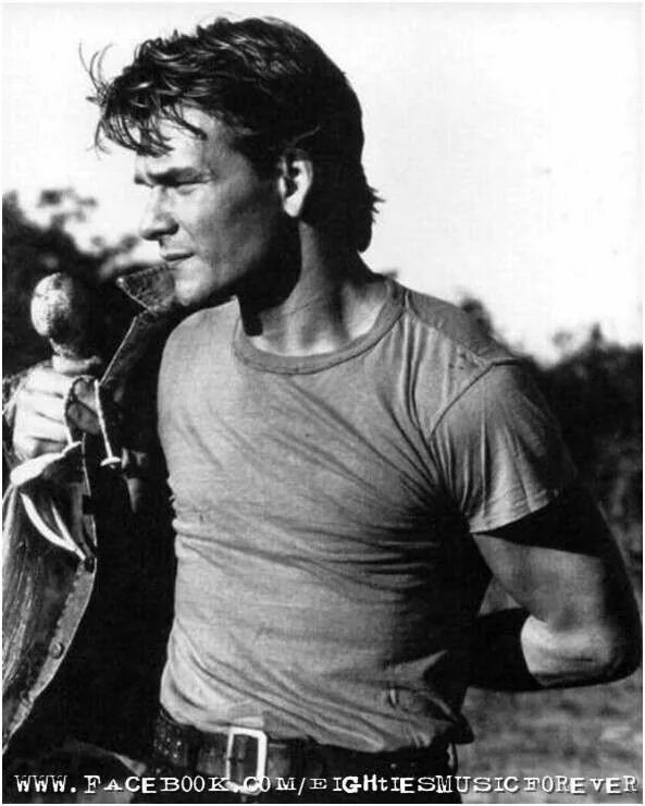 Патрик суэйзи на гребне волны. Патрик суэйзи в молодости. Road house 1989. Патрик свейзи грязные танцы. Патрик суэйзи клип.