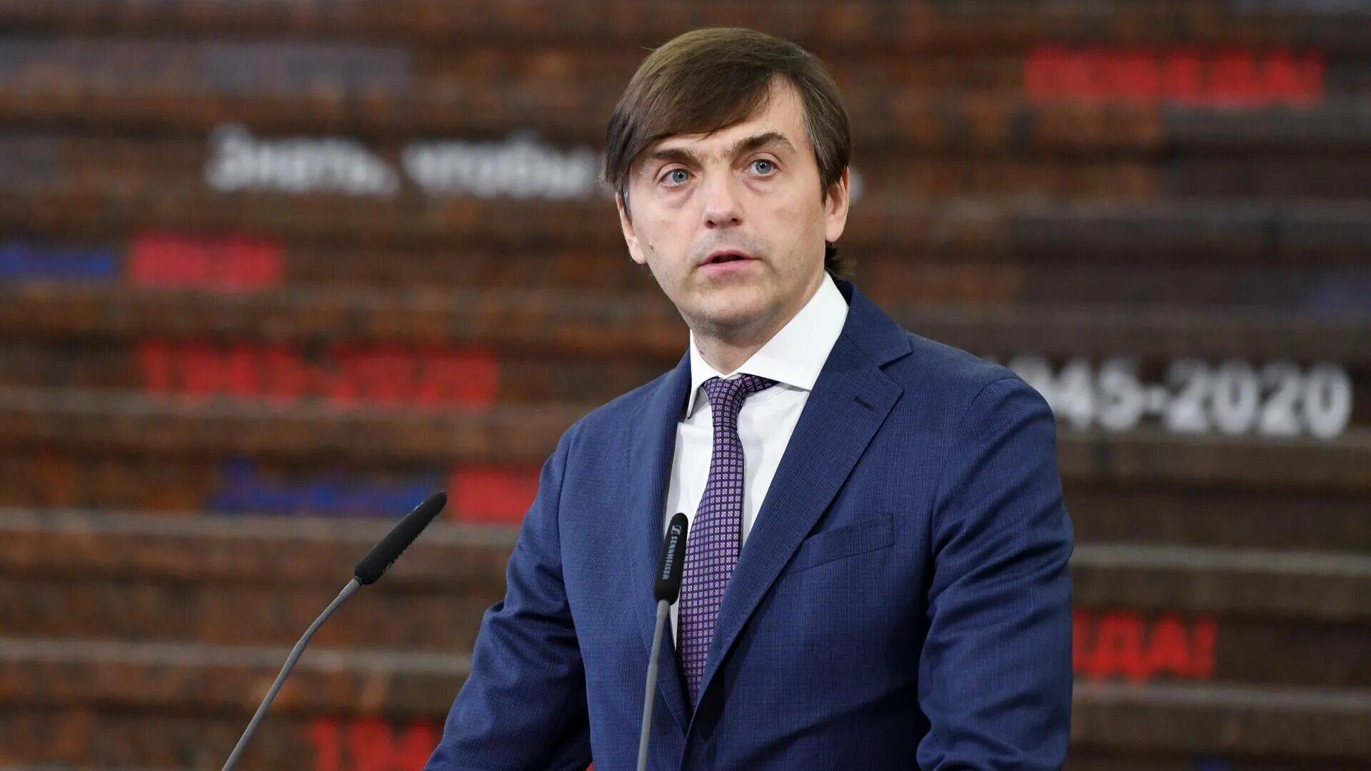 Министр просвещения образование. Кравцов министр просвещения.