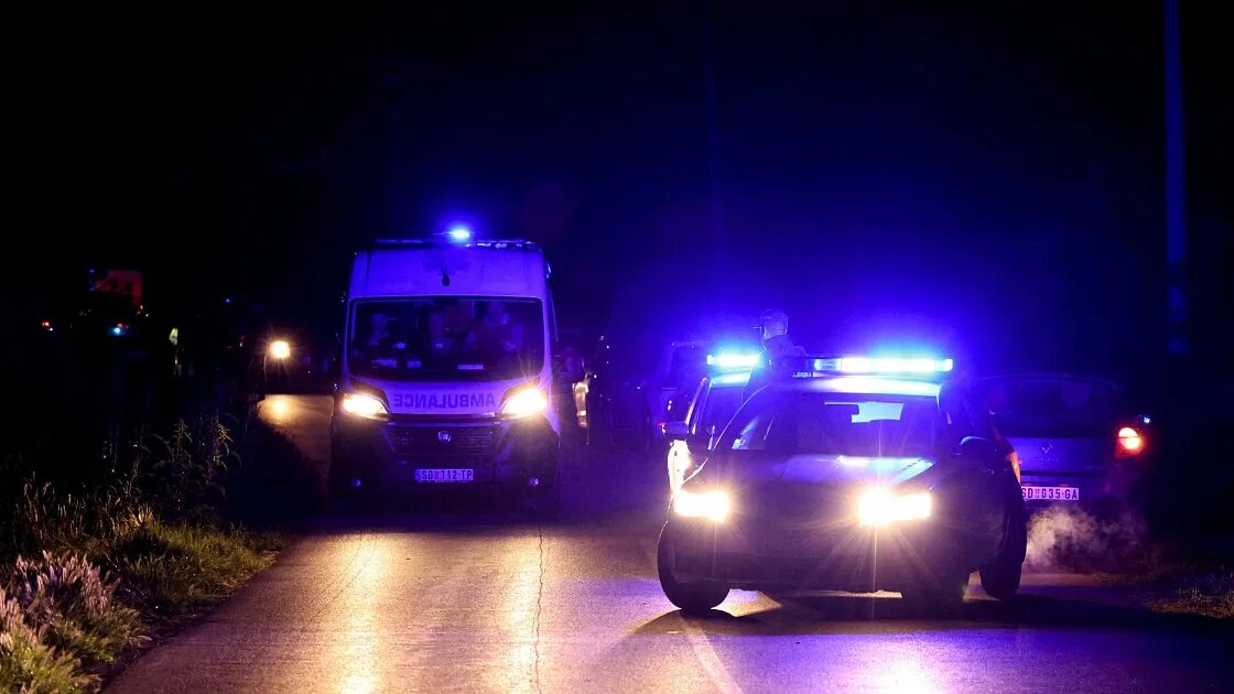 Стрельба в школе белграда. Стрельба в 8. Полиция сша. Стрельба в школе белграда. 09.