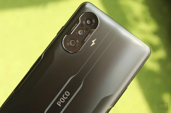 Poco x6 процессор. Поко х4 ГТ. Поко x4 gt. Poco x4 gt камера. Игровой смартфон poco f4 gt.