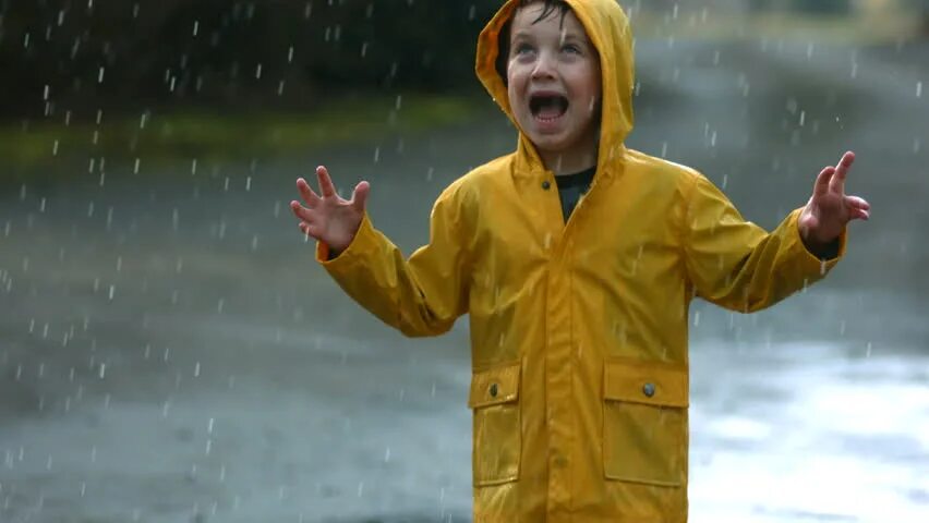 Put on a Raincoat. It Rain later.. Good time boys - Rain (2014). Begin to Rain boy. Rain boys