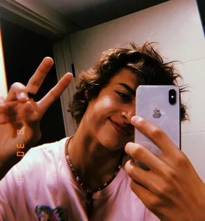 Thecourtneynextdoor