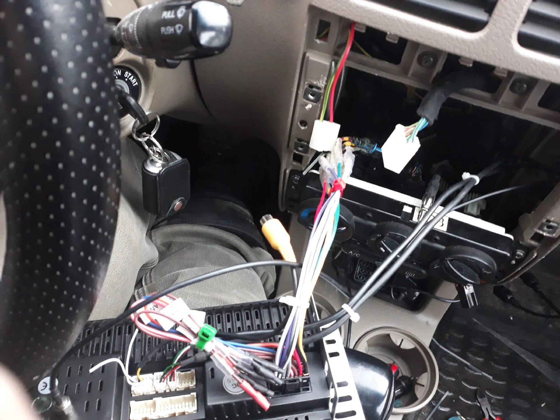 Почему не включается радио. Подключение андроид магнитолы Volvo. Датчик GPS для магнитолы андроид фф3. Шнур для снятия дампа андроид магнитолы. Подключение внешнего микрофона ix35.