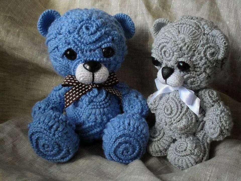 Вязаный медведь Тедди крючком. Mishka Amigurumi мишка. Тедди спицами