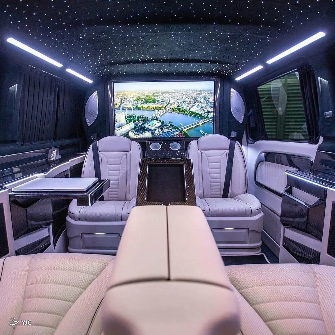 Микроавтобус майбах. Мерседес майбах минивэн. mercedes benz v class maybach. mercedes viano 2025 maybach. mercedes viano 2025 maybach.