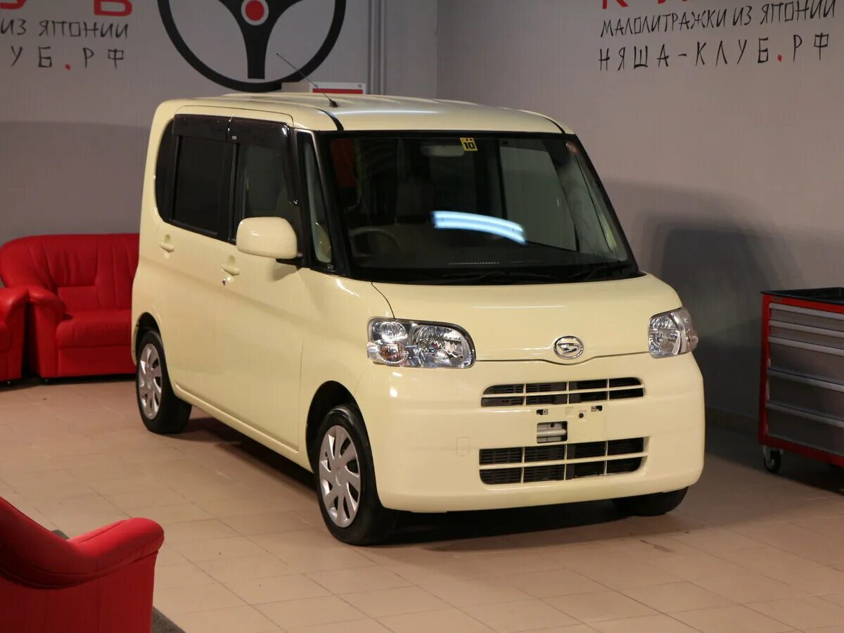 Daihatsu 0.7. Дайхатсу танто 2010. Дайхатсу микровэн. Дайхатсу 0.7. Дайхатсу танто 2011.