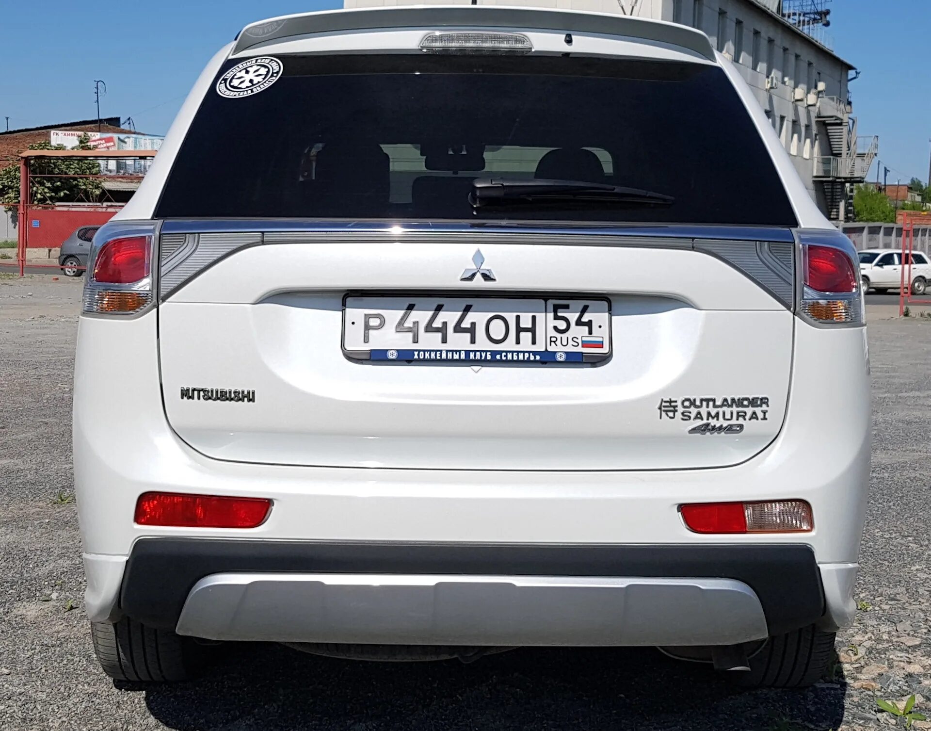 Аутлендер 3 задний. Аутлендер 3 задний. Аутлендер 4 зад. Аутлендер 3 задний. Задний диффузор аутлендер 3.